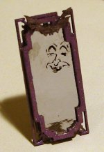 Spooky face in mirror, tall, 1/2"